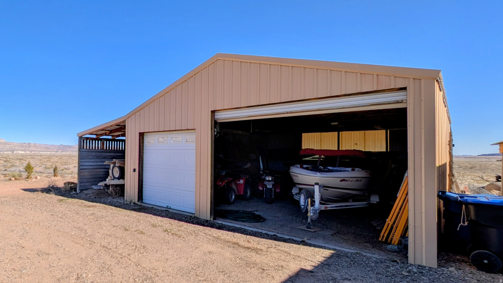 main property photo 47