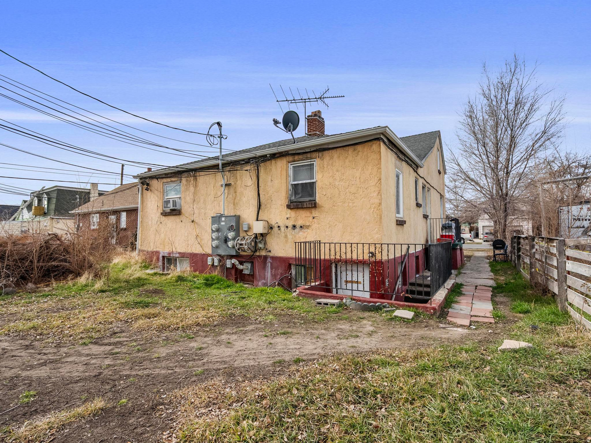 main property photo 4