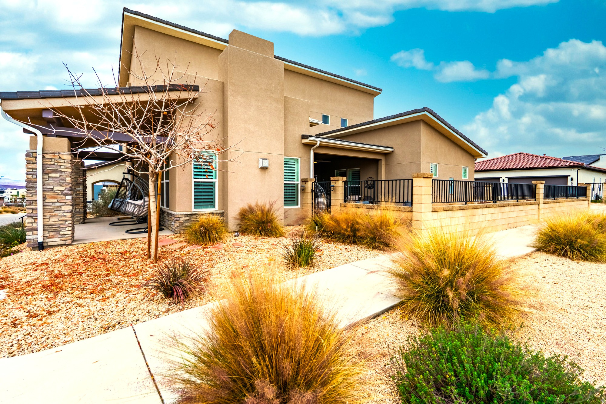 main property photo 3