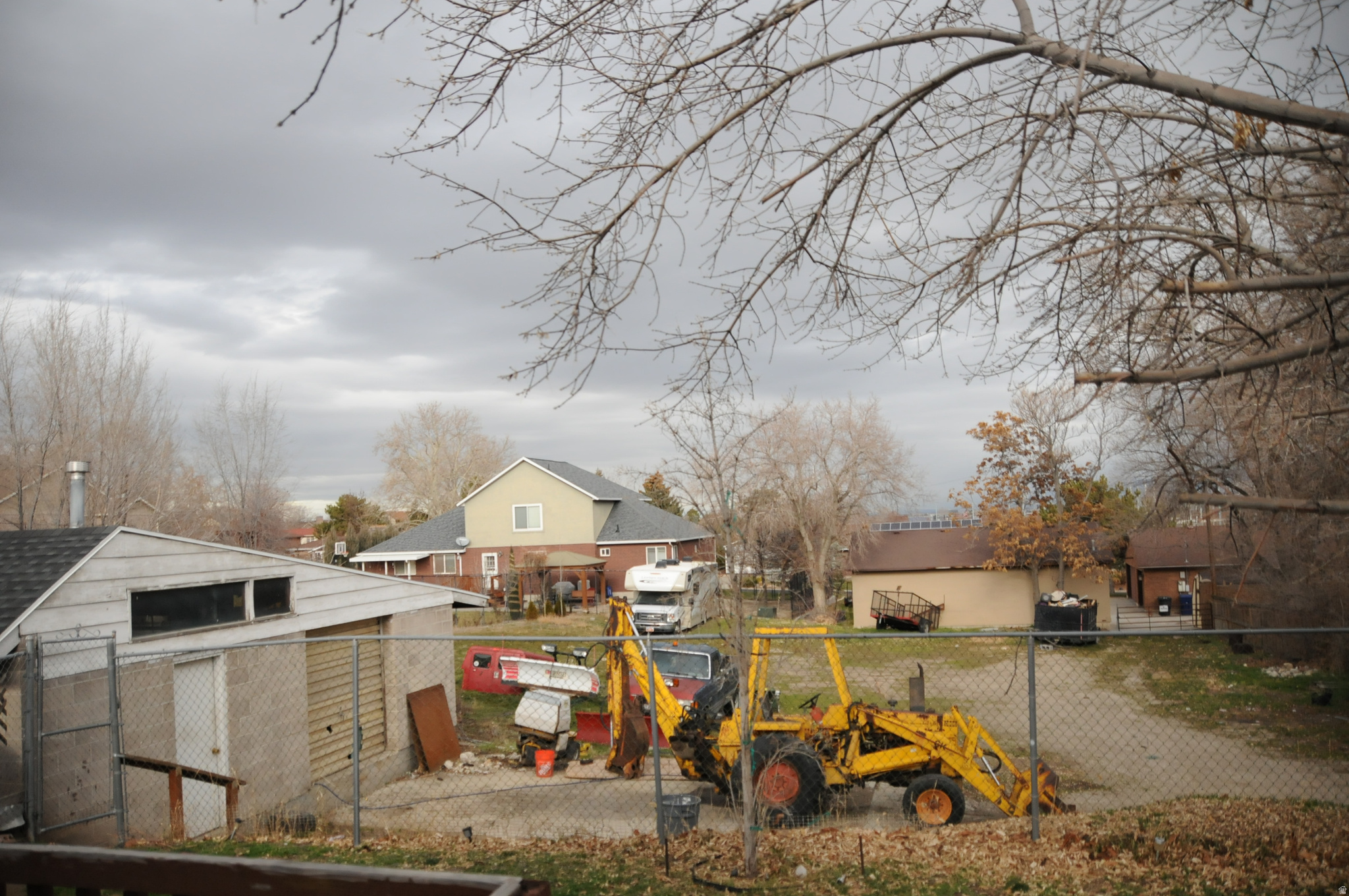 main property photo 27