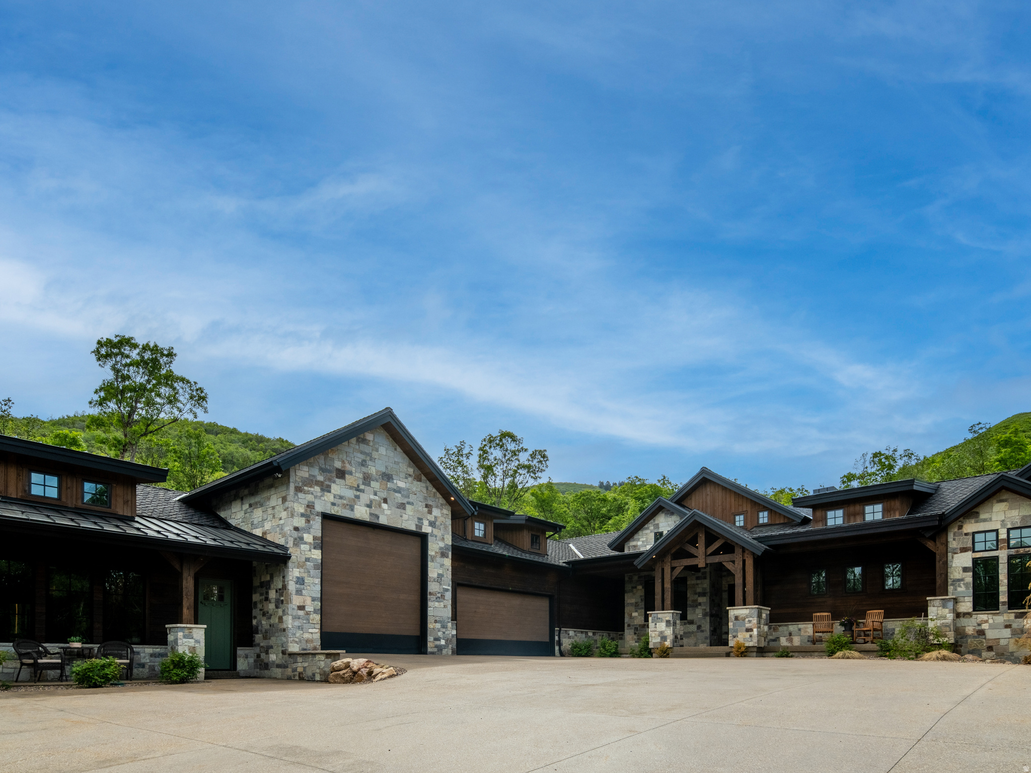main property photo 67