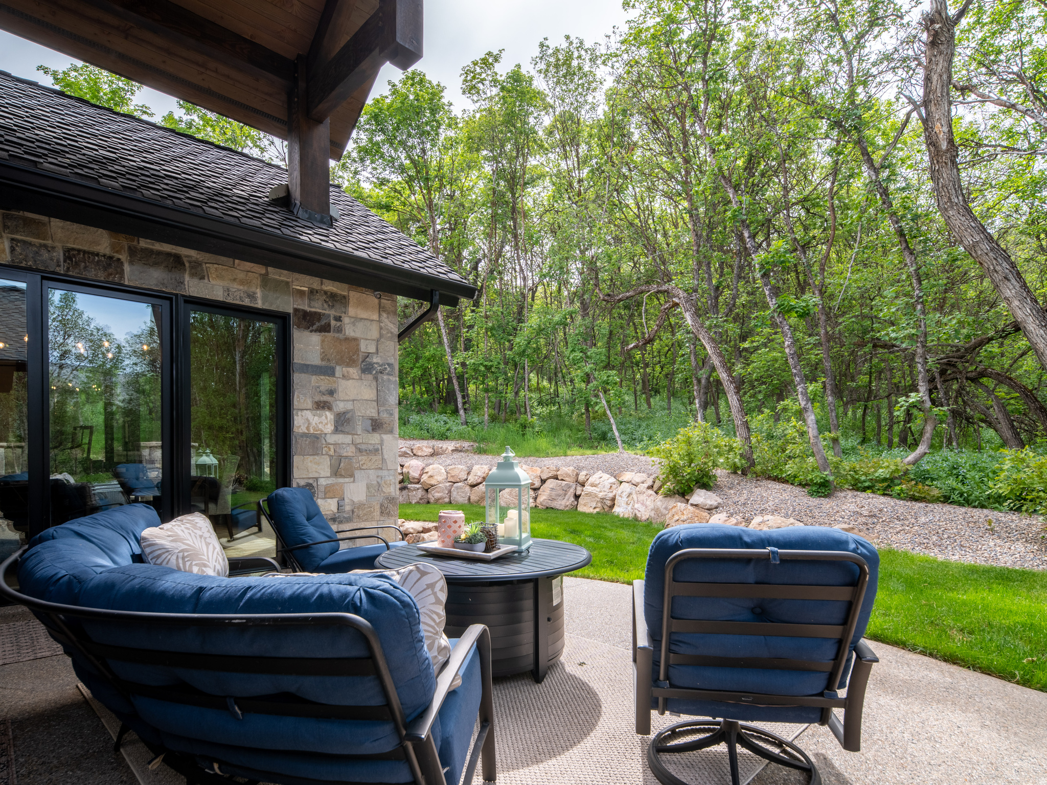 main property photo 77