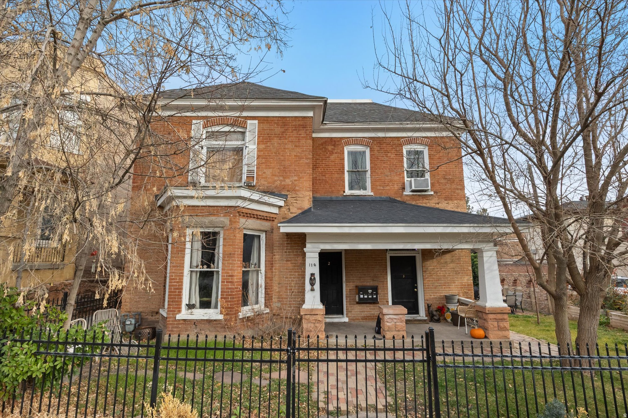 main property photo 1