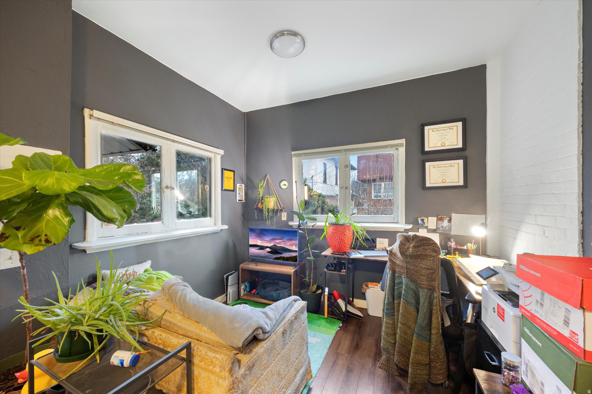 main property photo 12