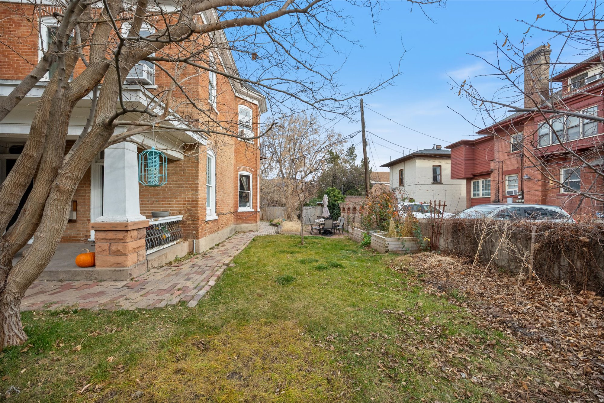main property photo 46