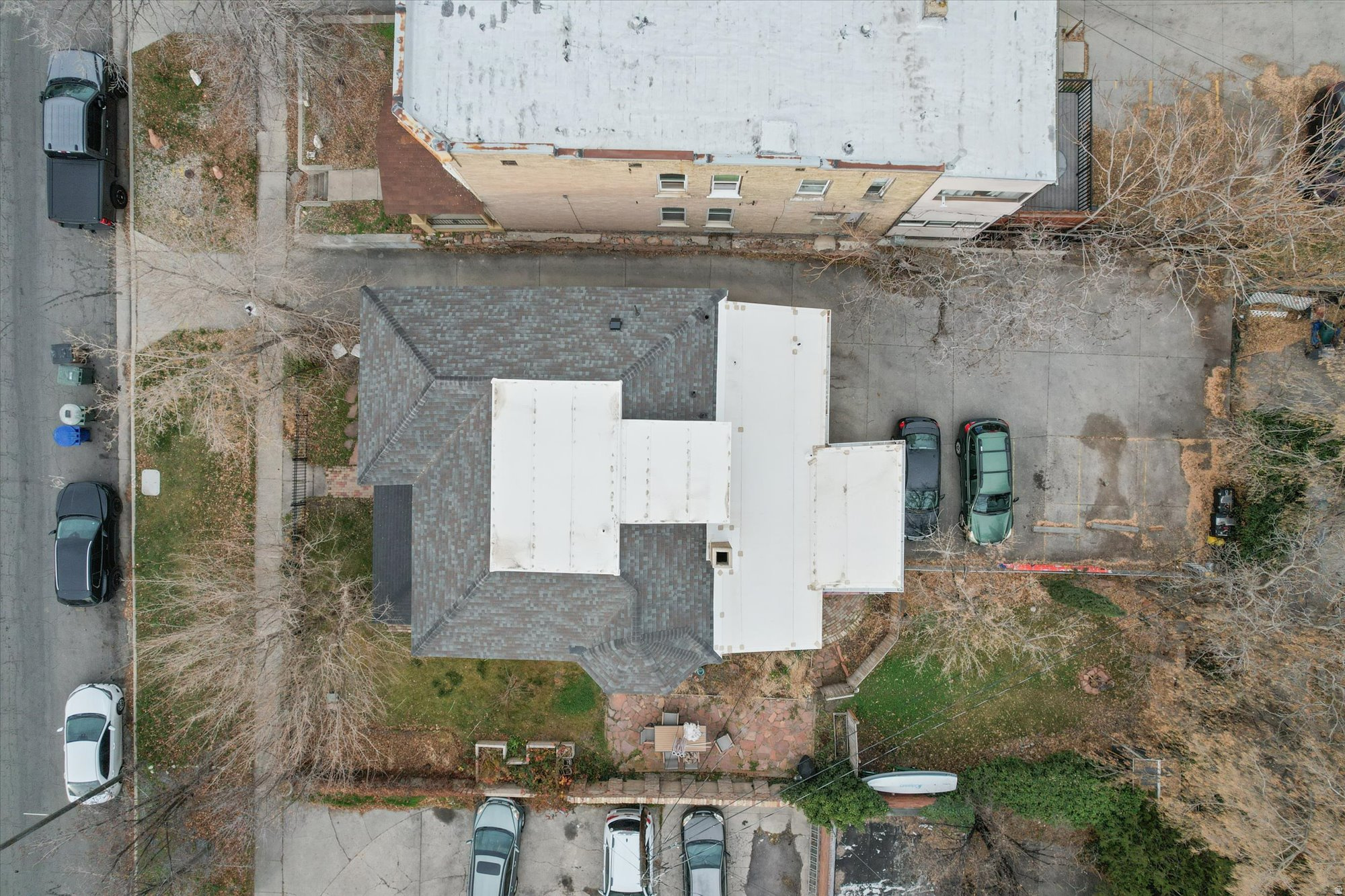 main property photo 52