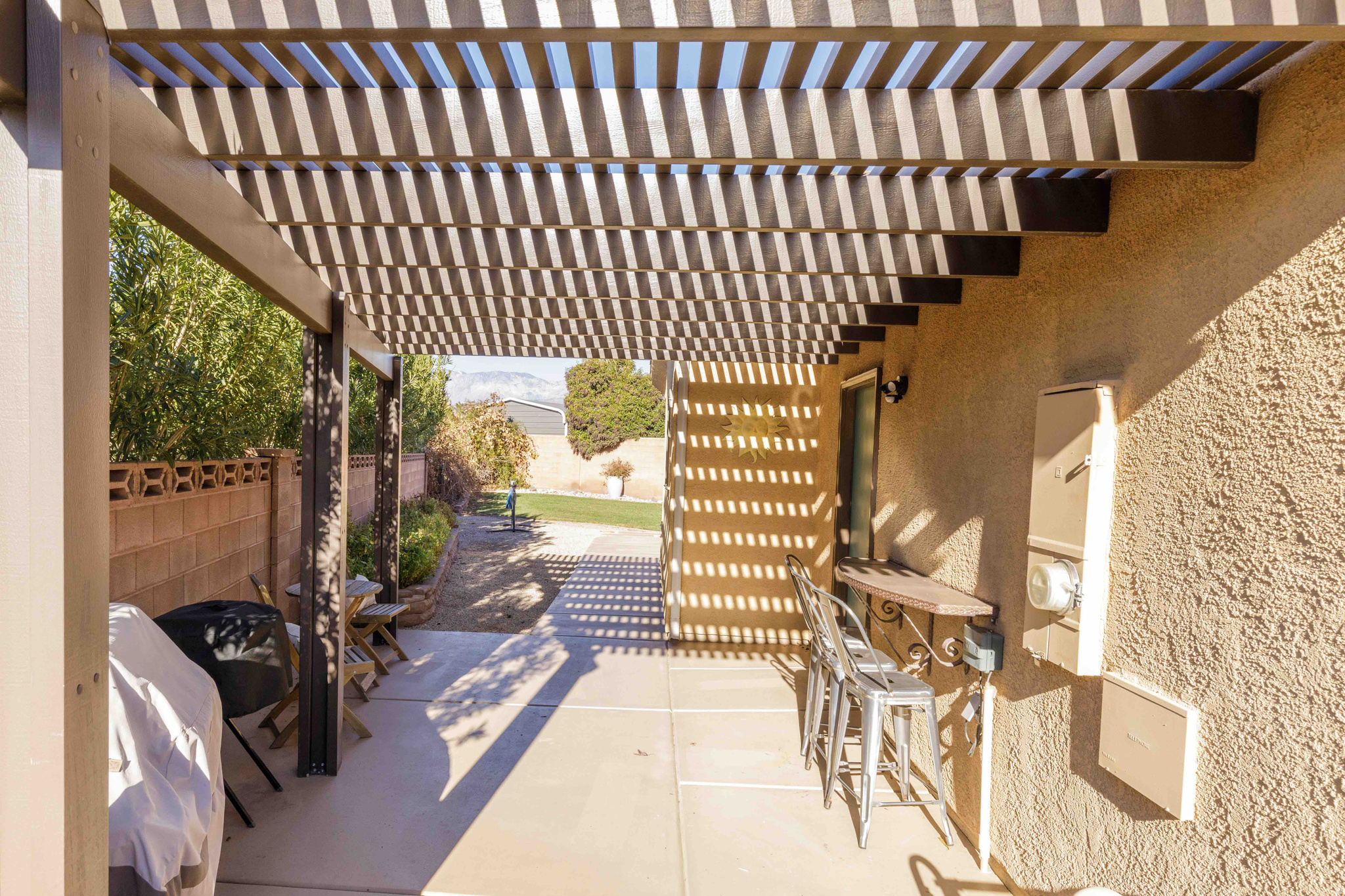 main property photo 22