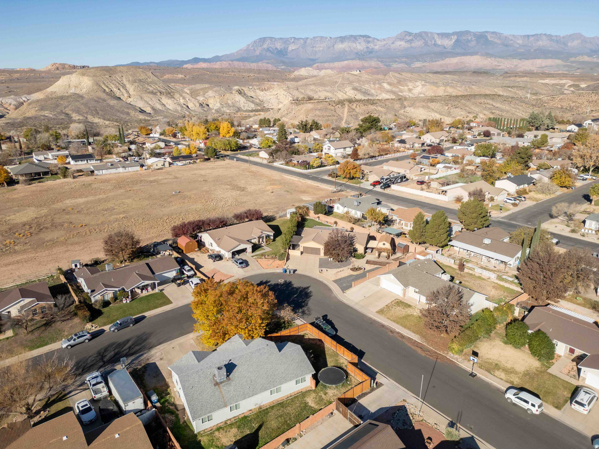 main property photo 33