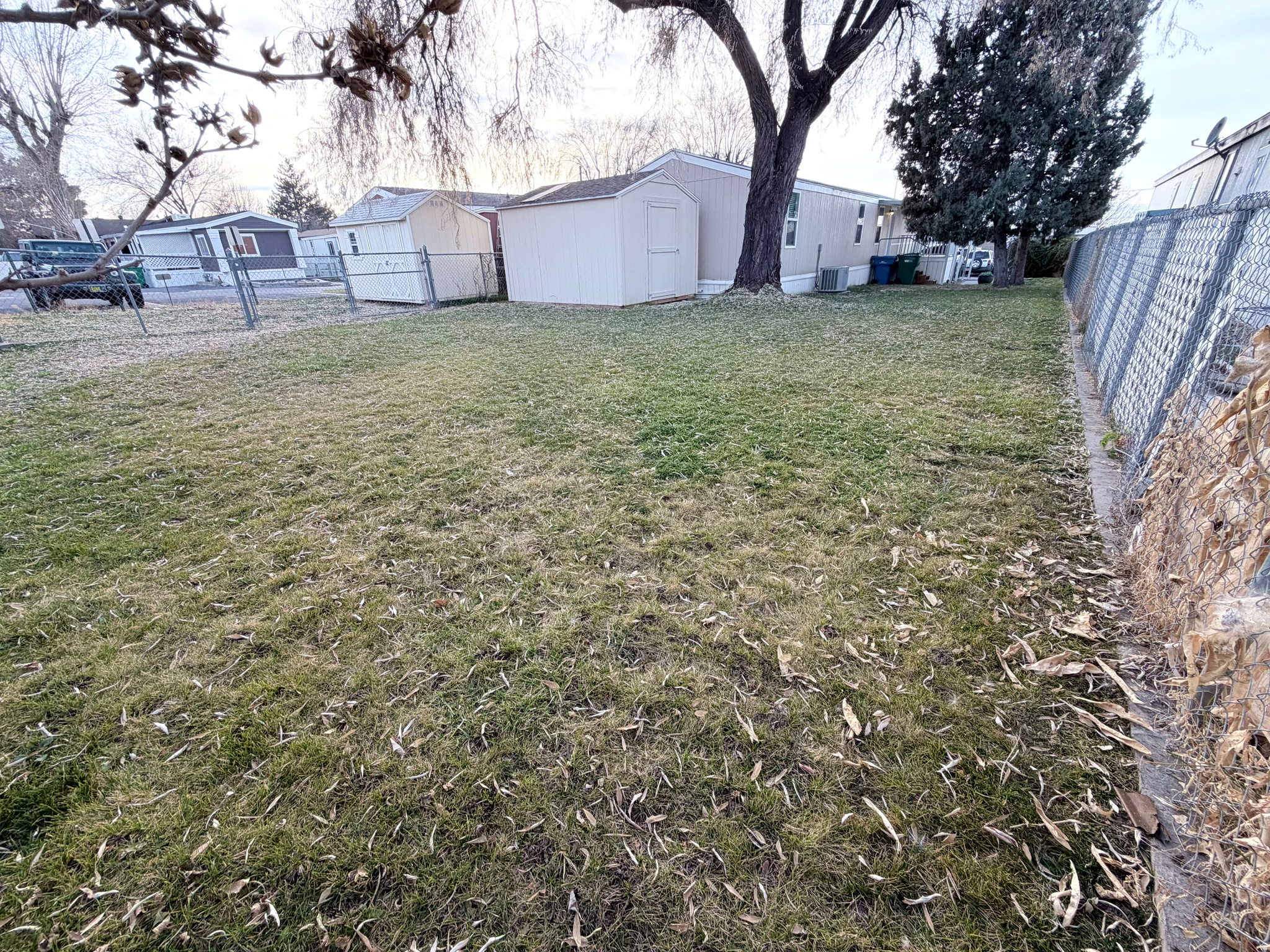 main property photo 26