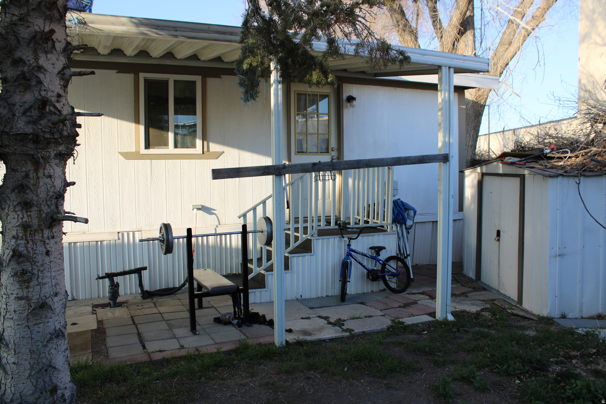 main property photo 2