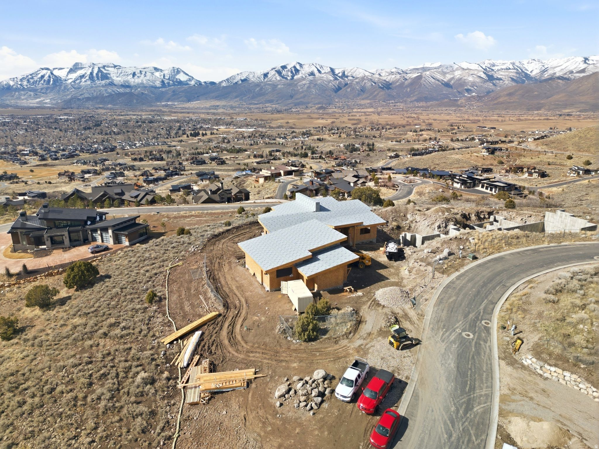 main property photo 24