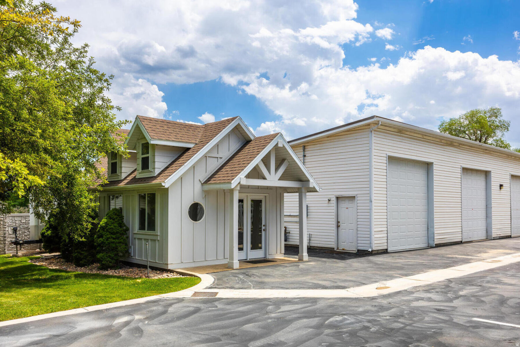 main property photo 82