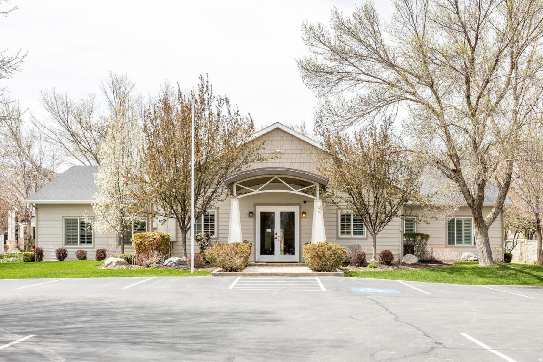 main property photo 85