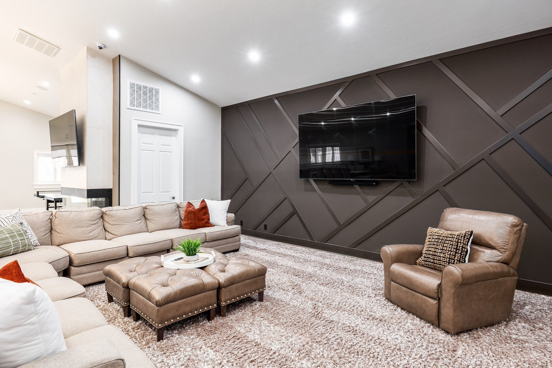main property photo 98