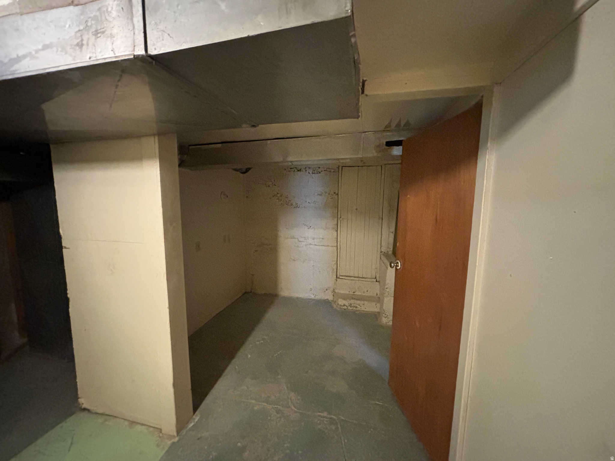 main property photo 58