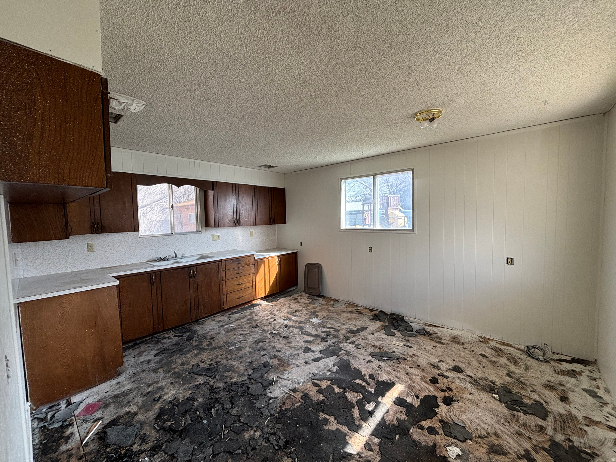 main property photo 70