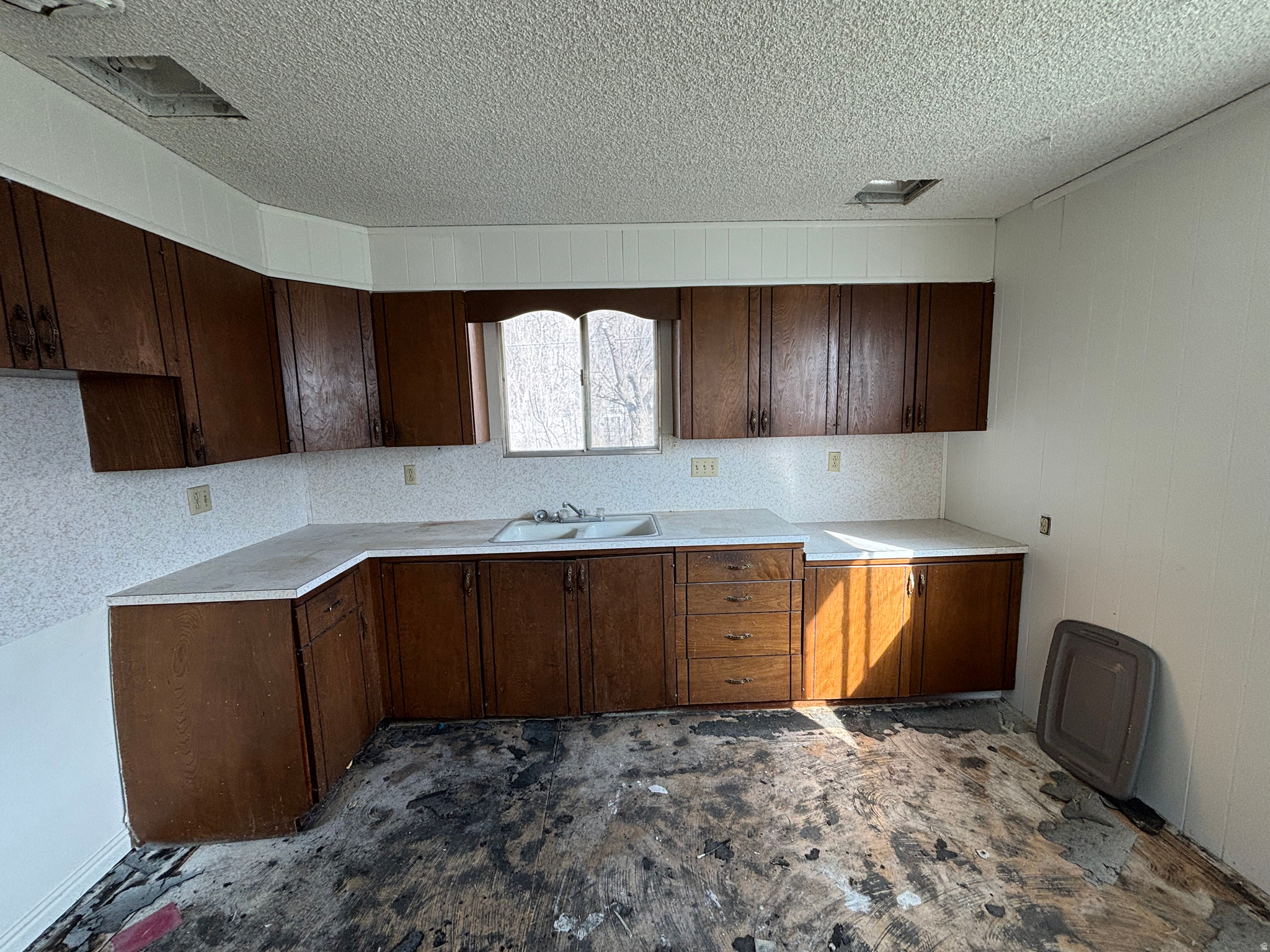 main property photo 72