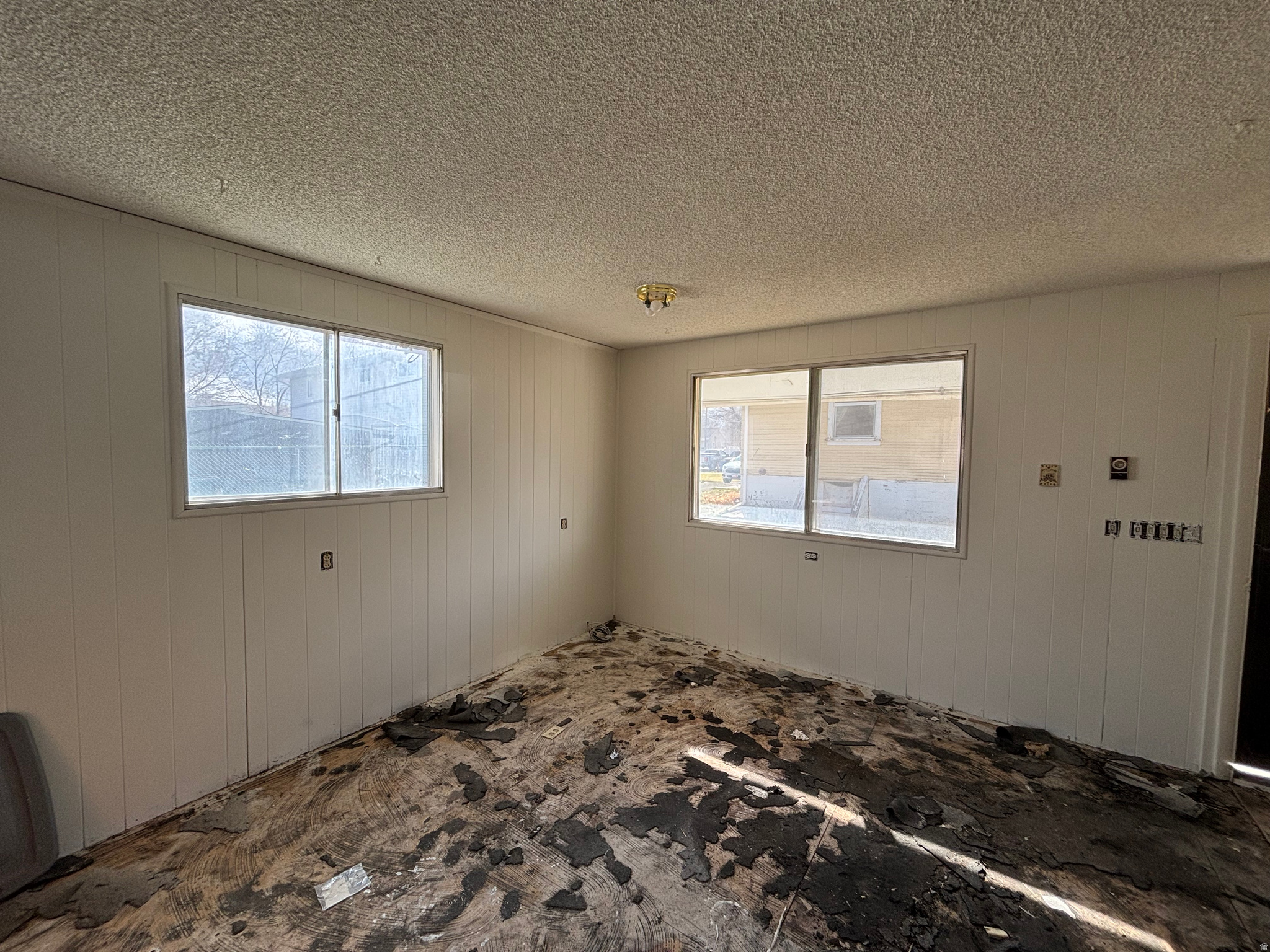 main property photo 74