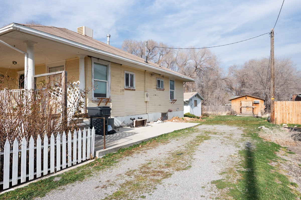 main property photo 89