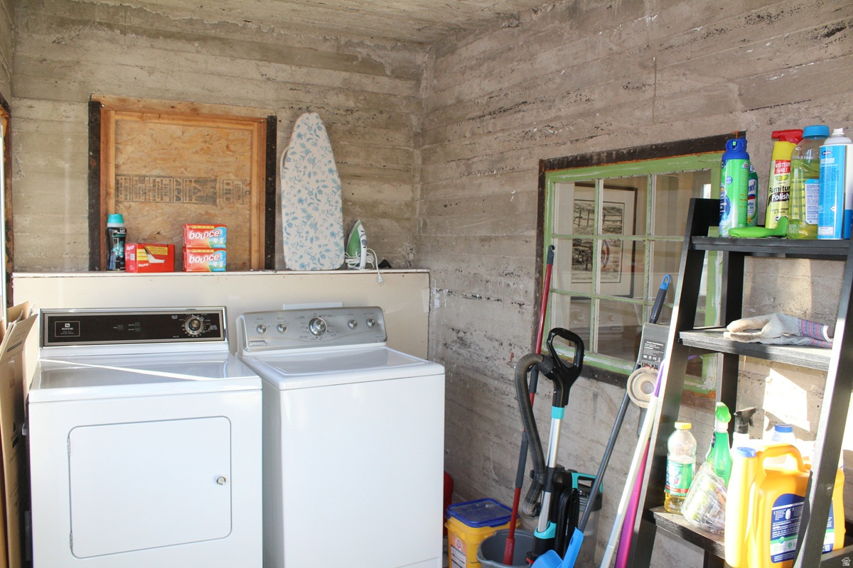 main property photo 13