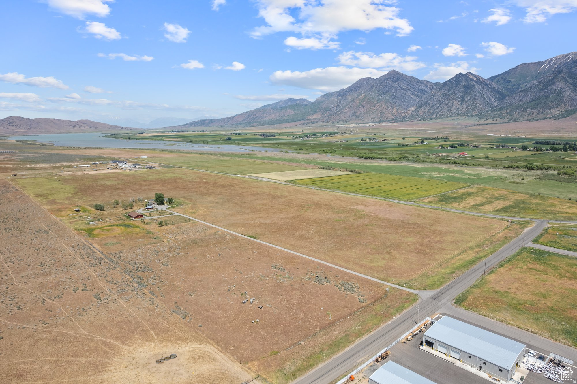 main property photo 4