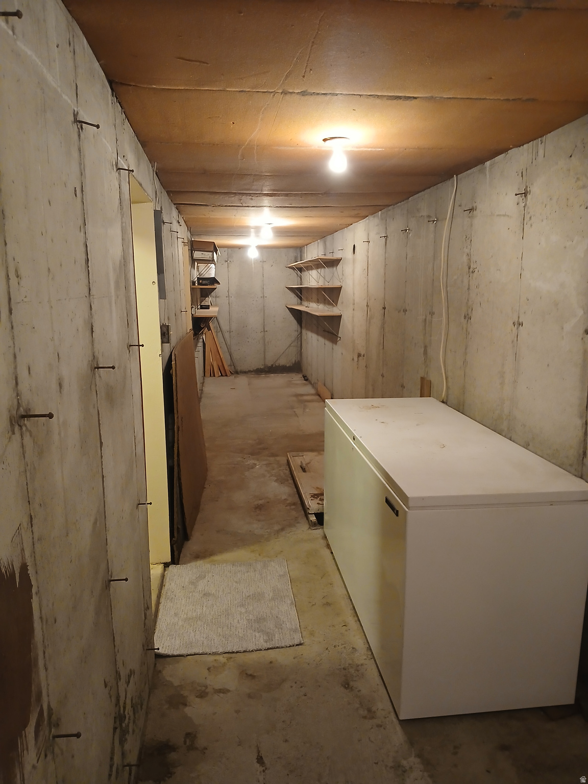 main property photo 35