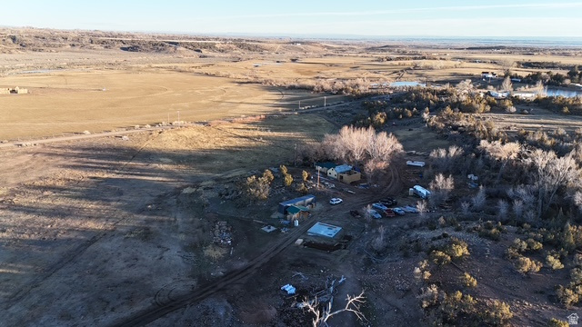 main property photo 13