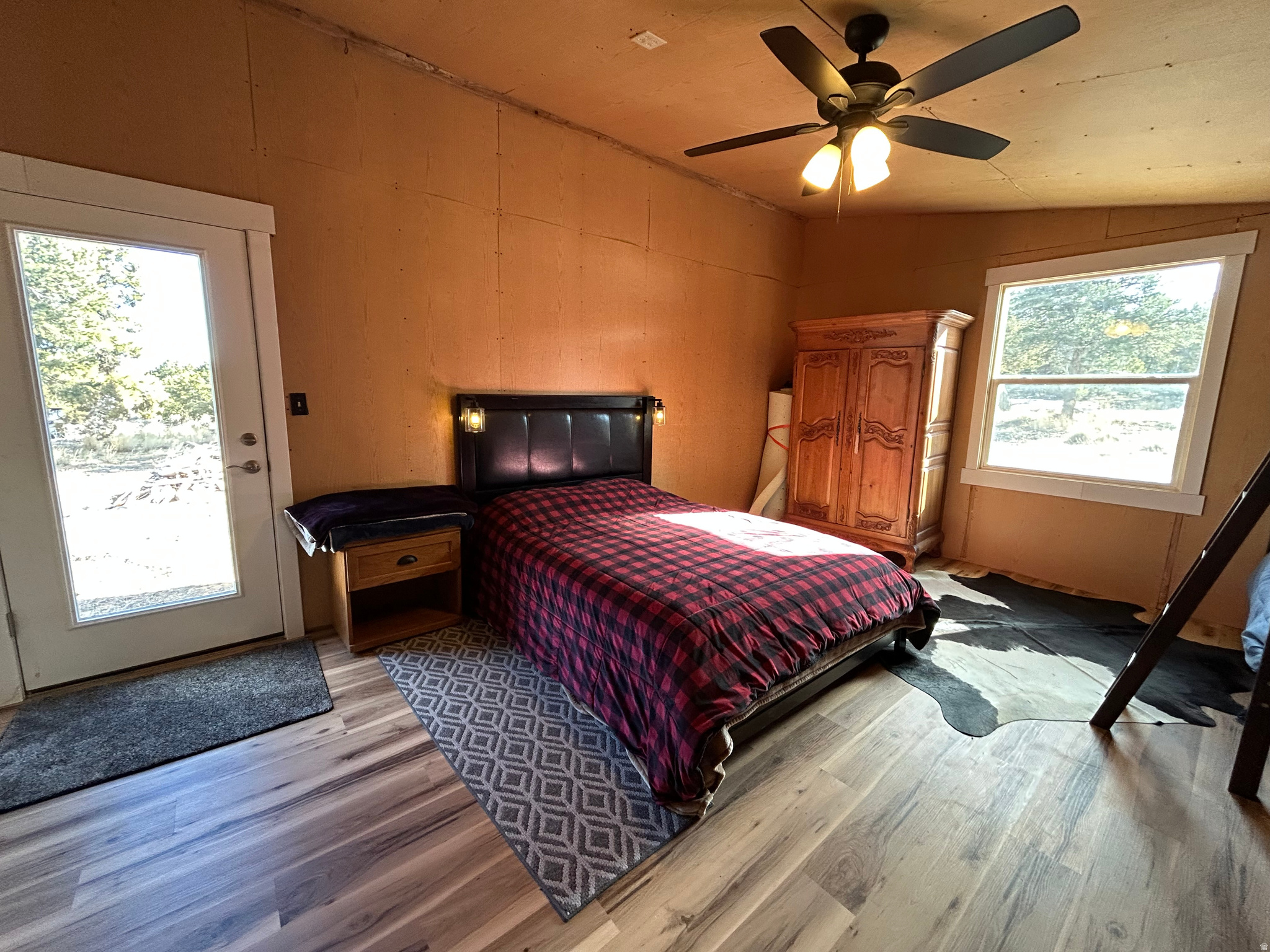 main property photo 26