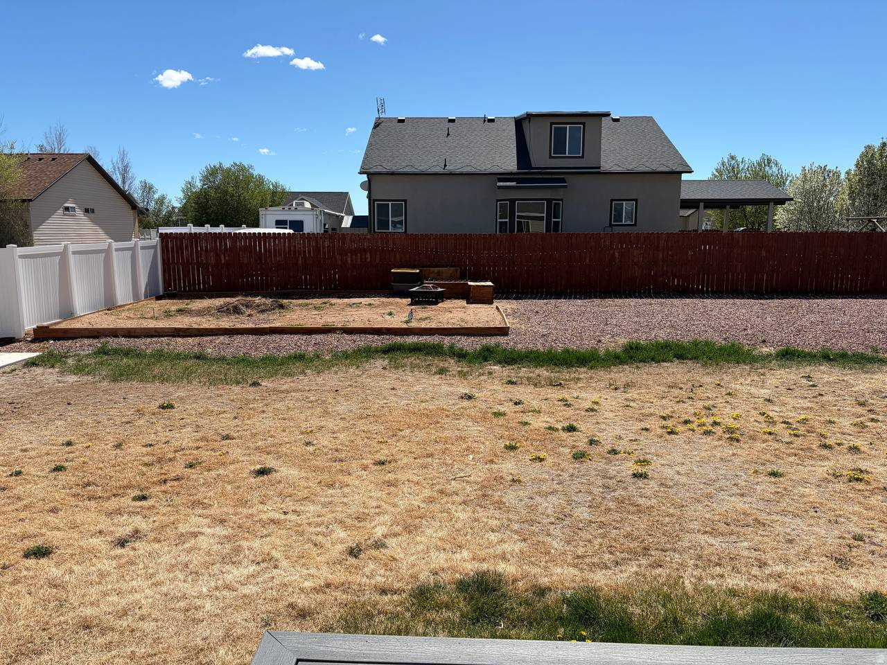 main property photo 41