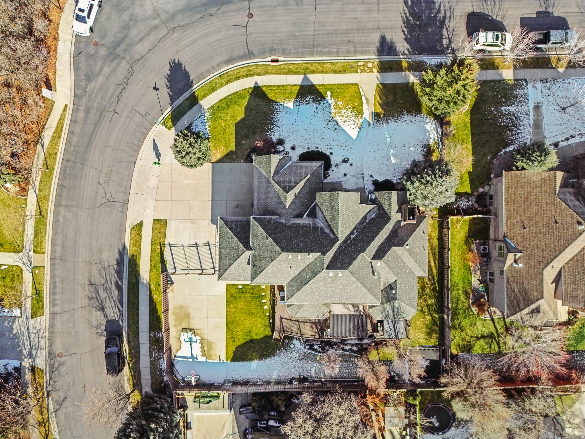 main property photo 59