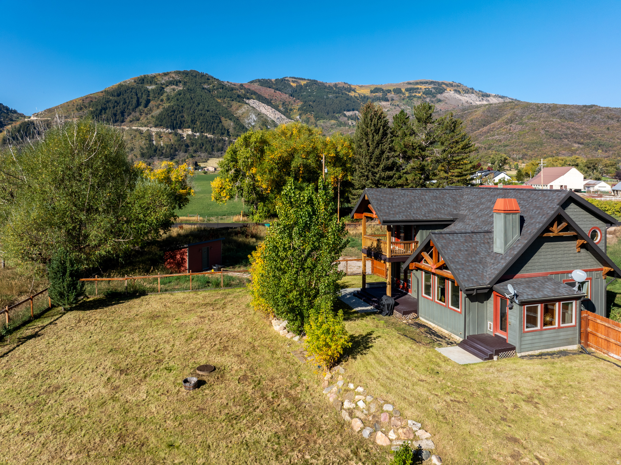 main property photo 4