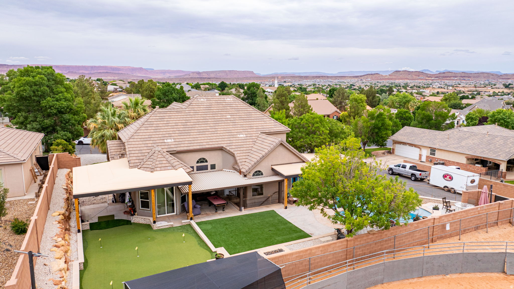 main property photo 47