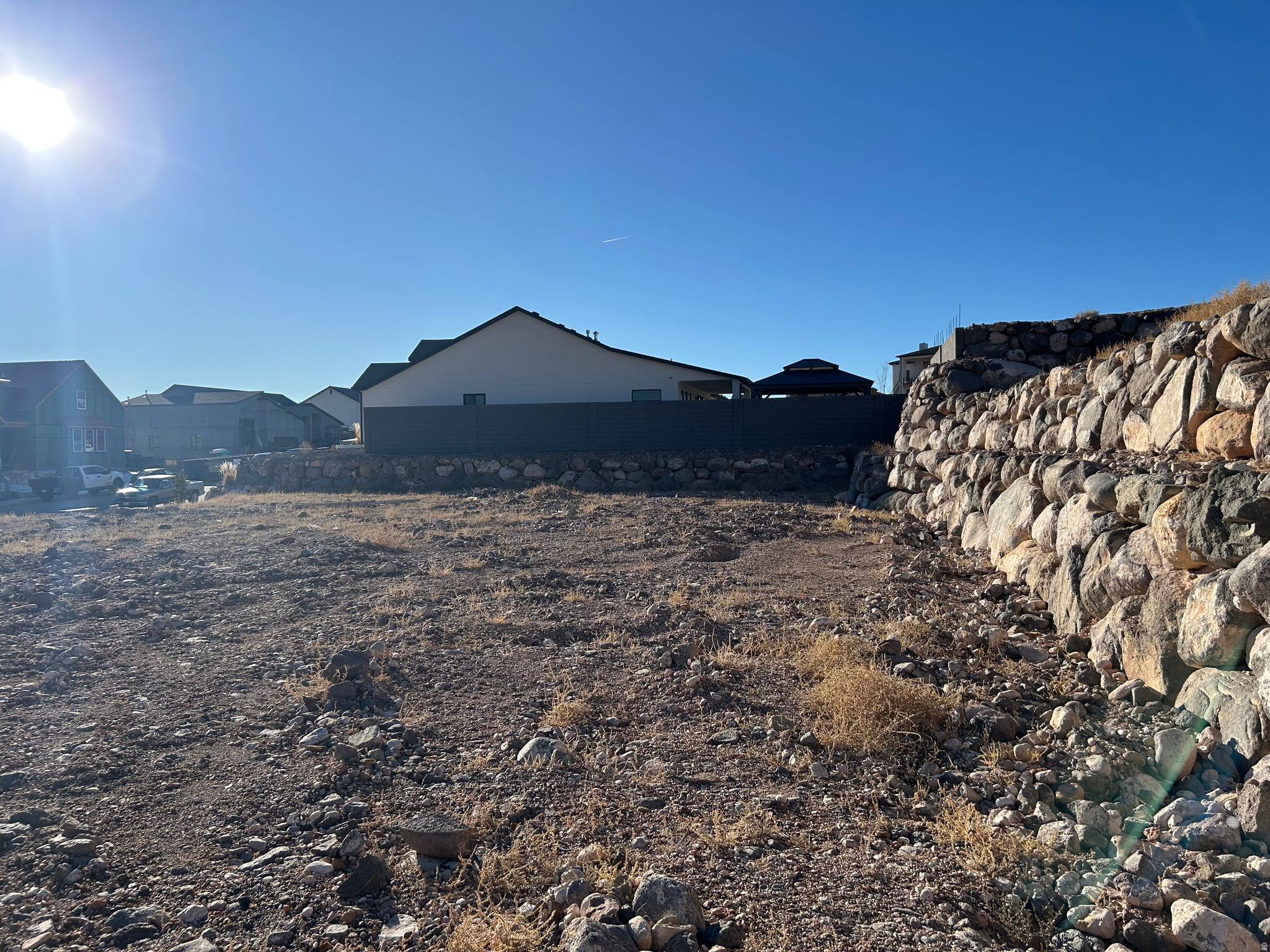 main property photo 12