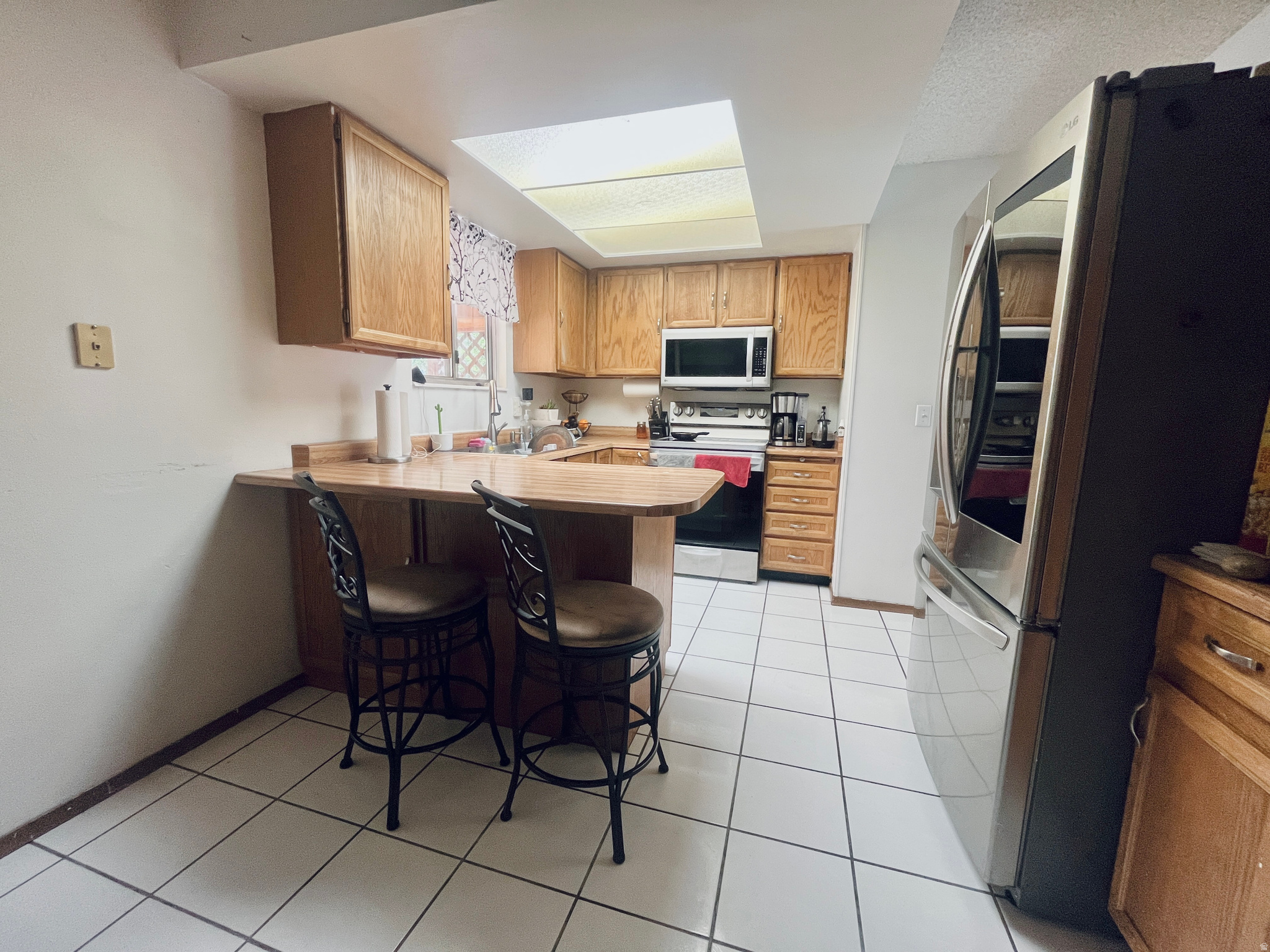 main property photo 4