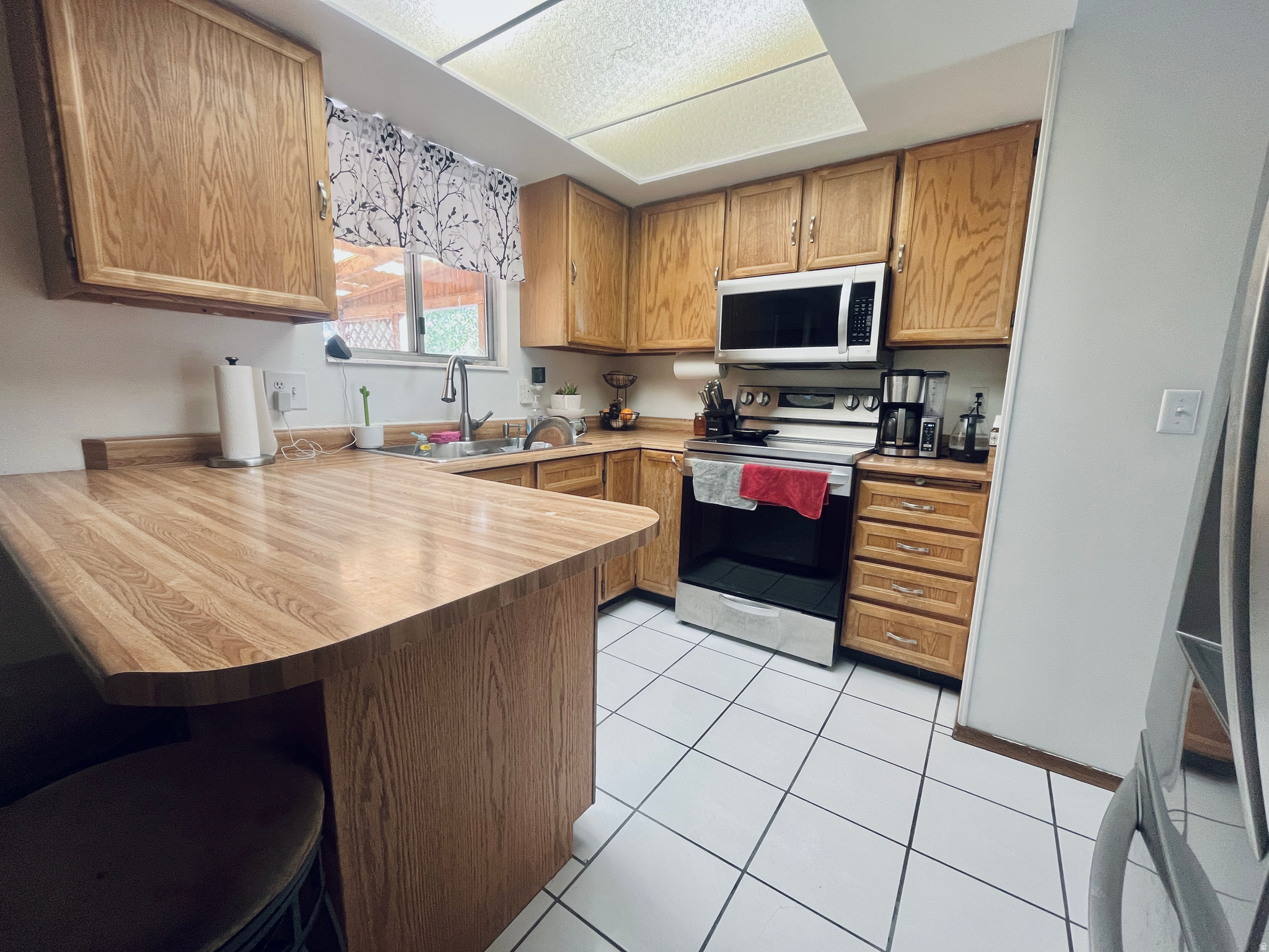 main property photo 6