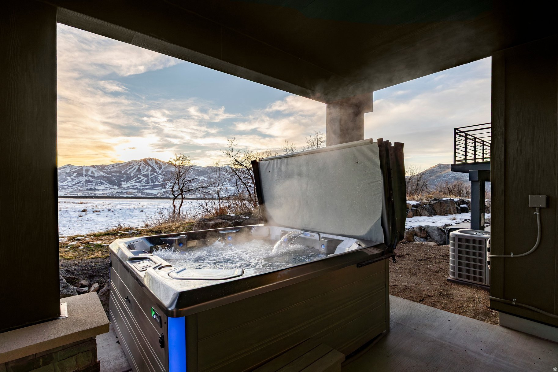 main property photo 29