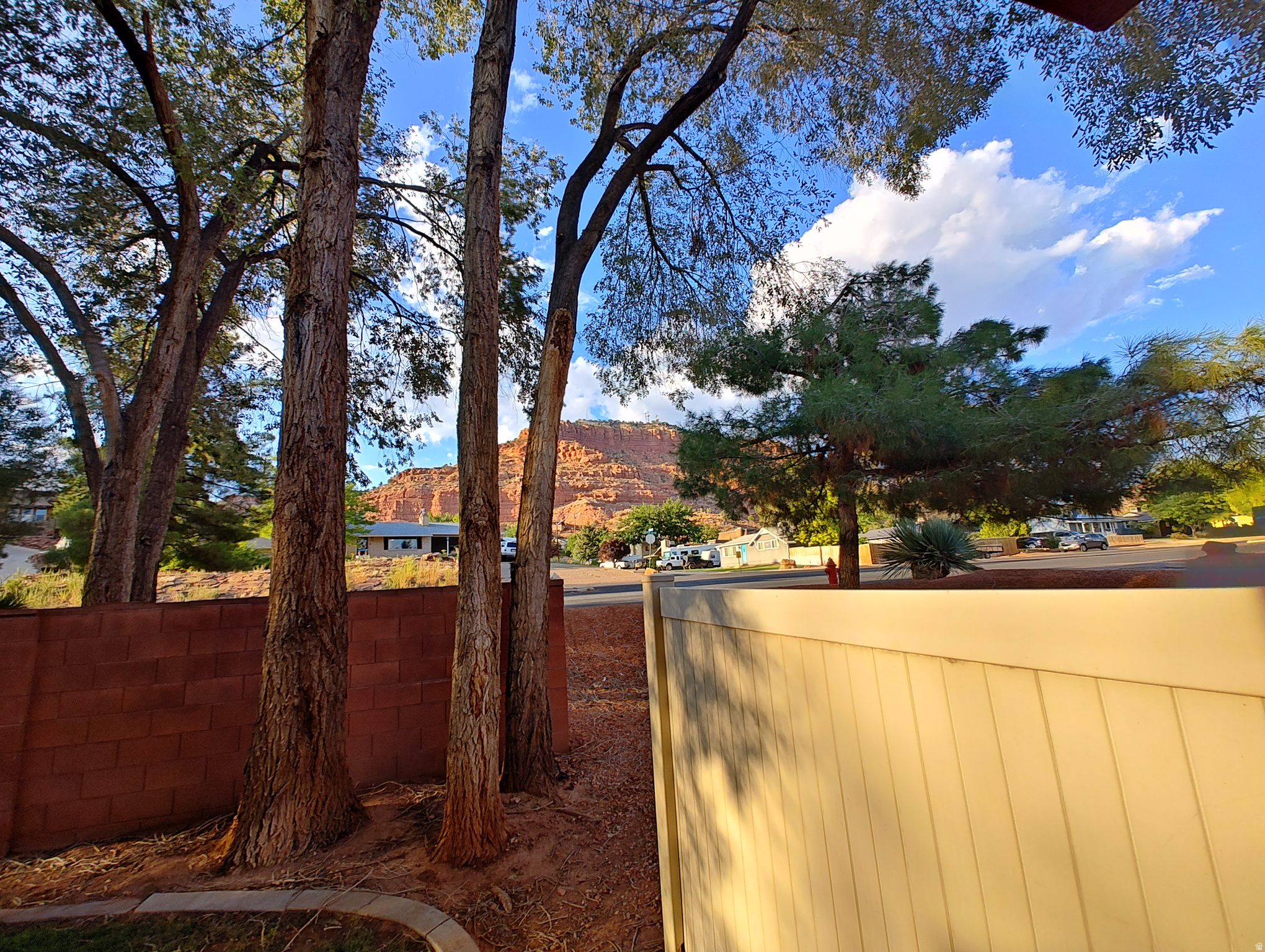 main property photo 17