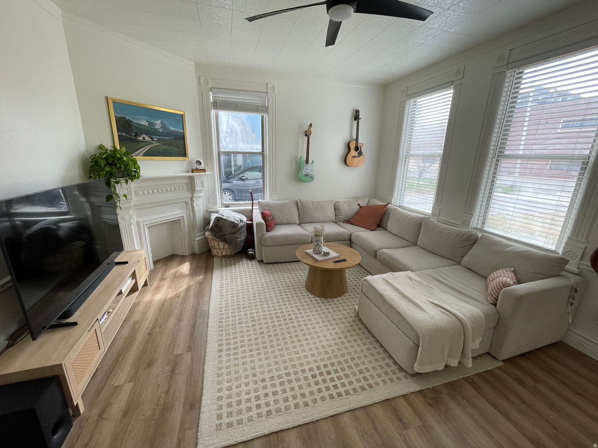 main property photo 13