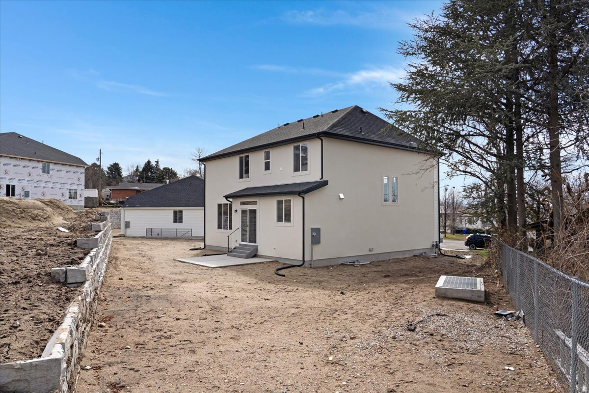 main property photo 60