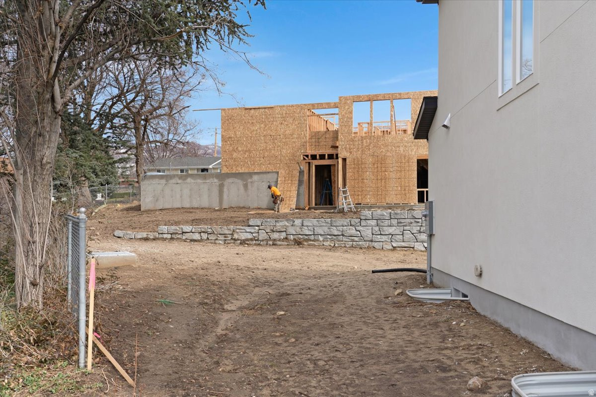 main property photo 63