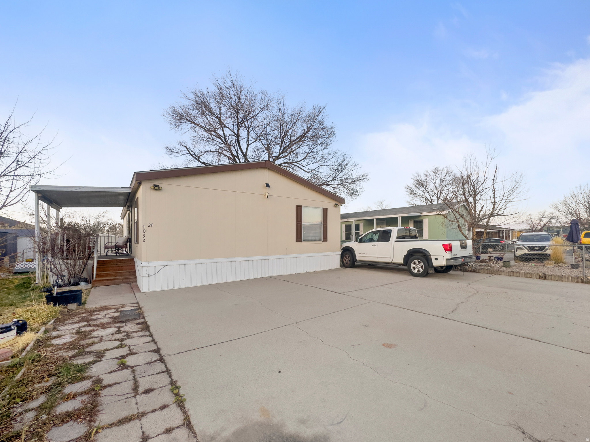 main property photo 27