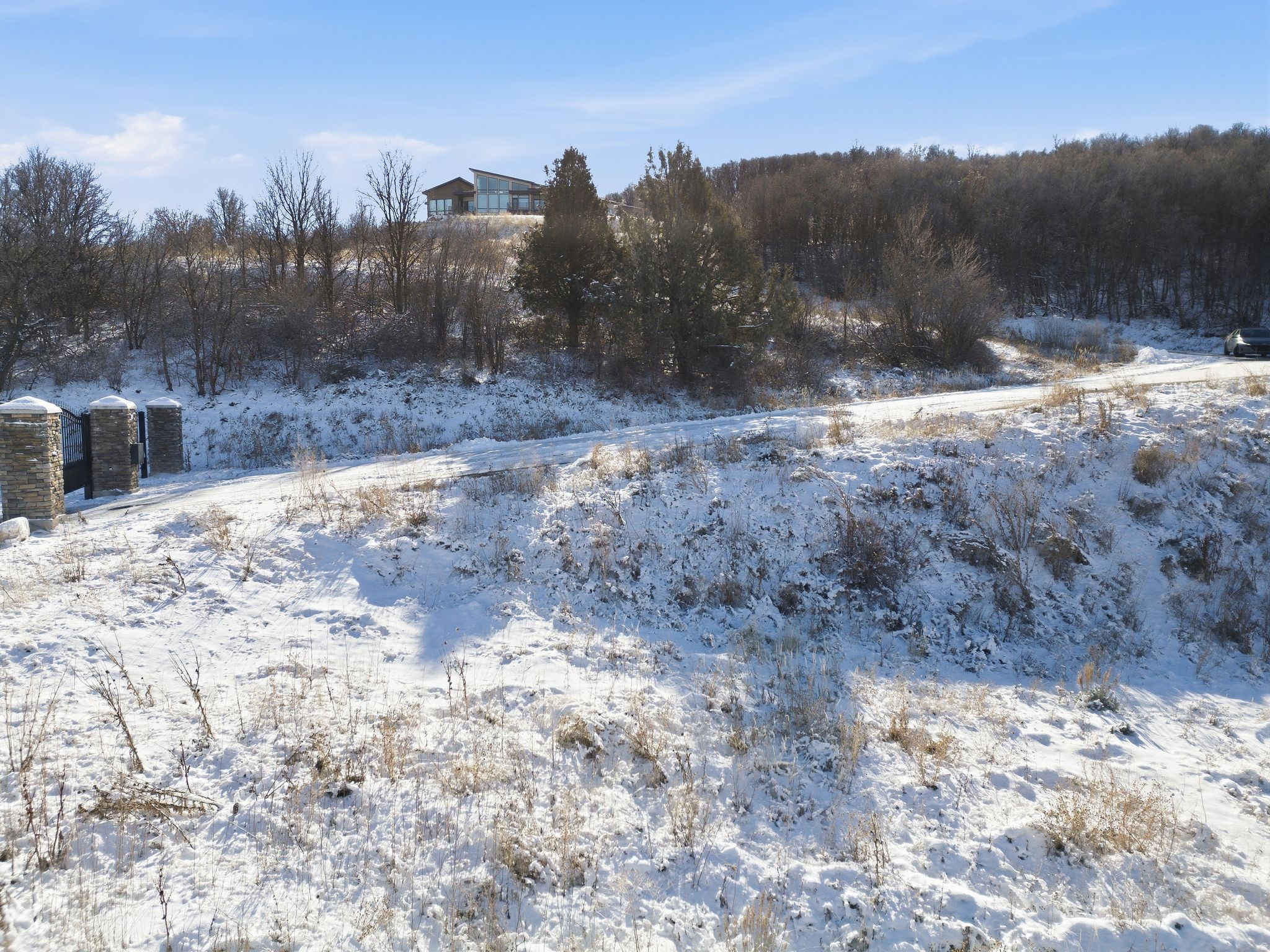 main property photo 15