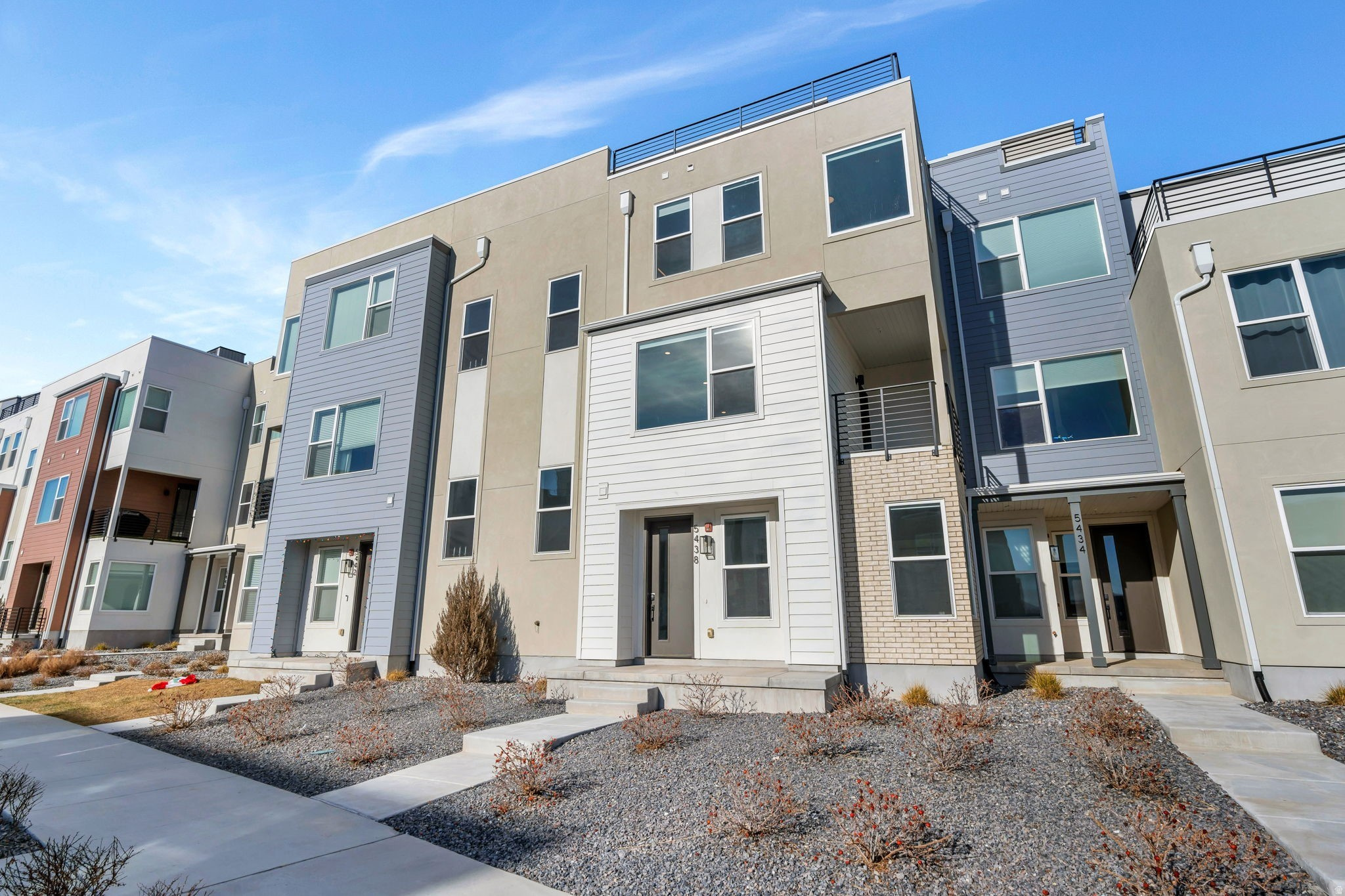 main property photo 36