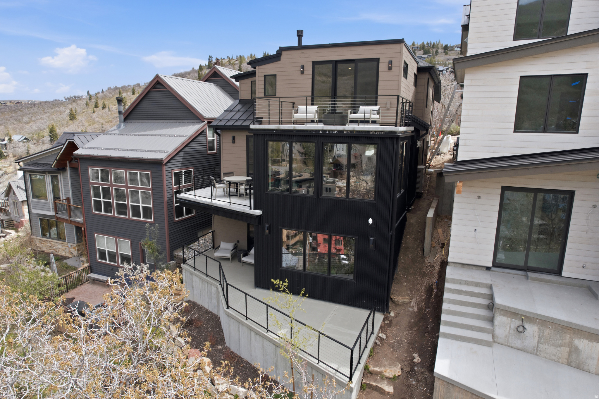 main property photo 60