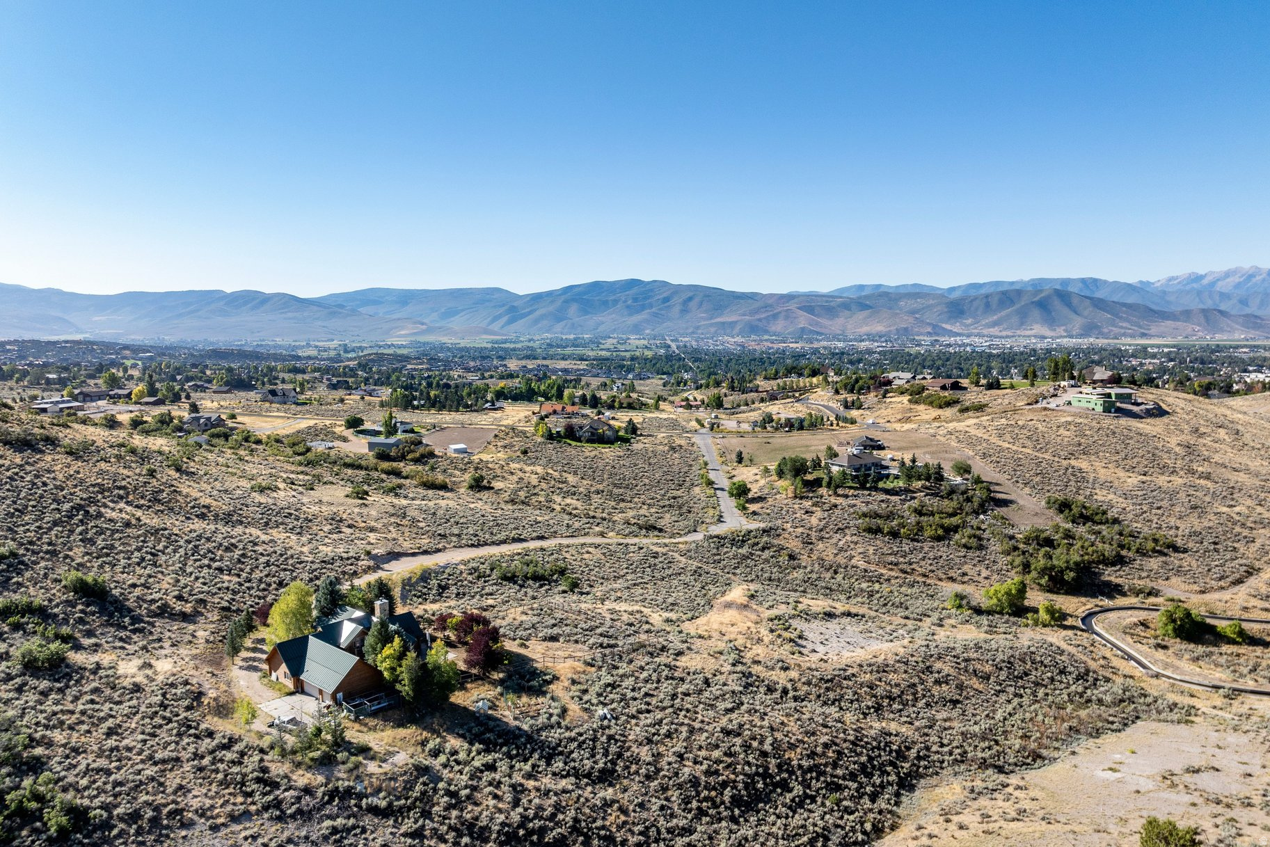 main property photo 12