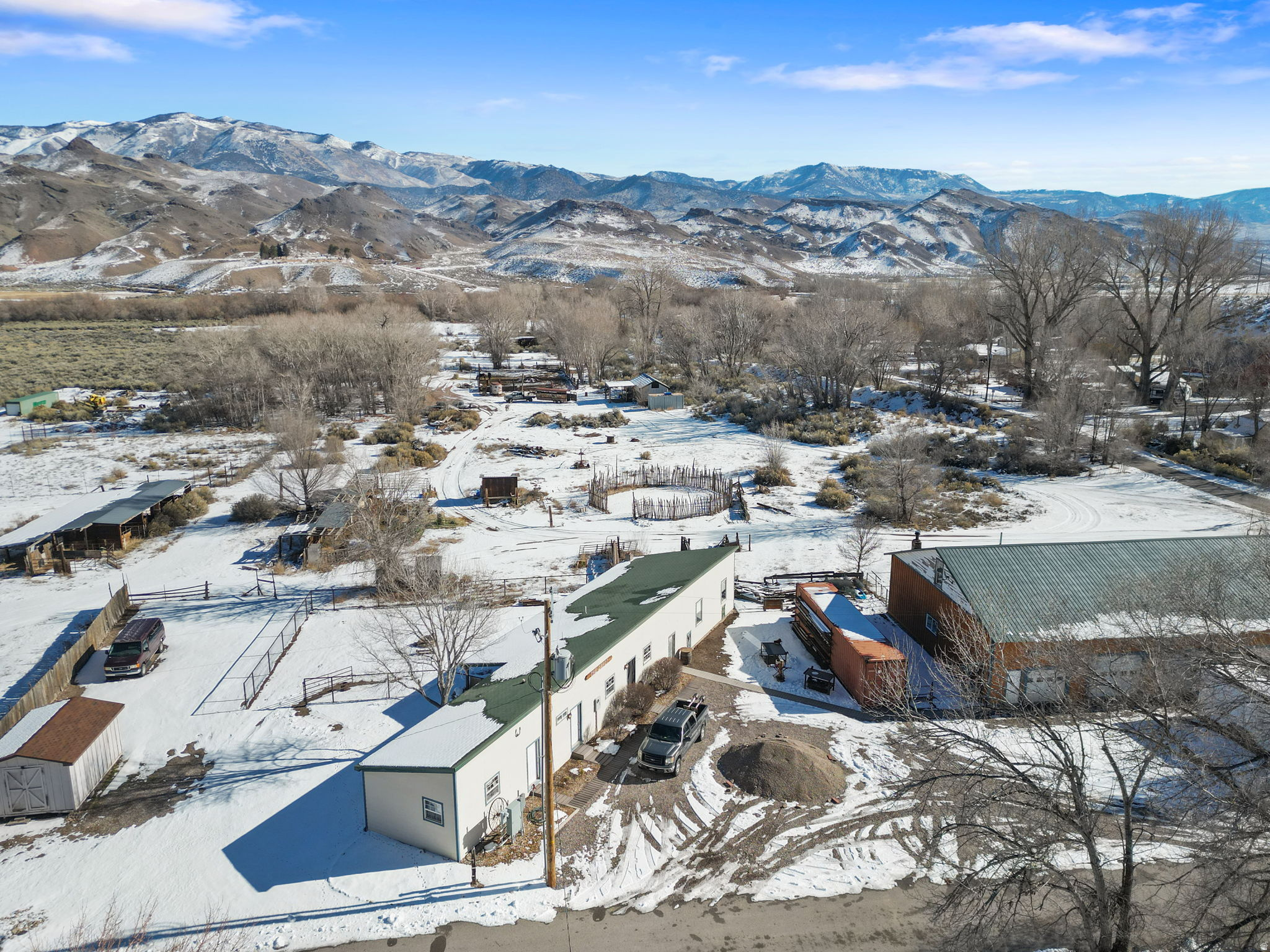 main property photo 75