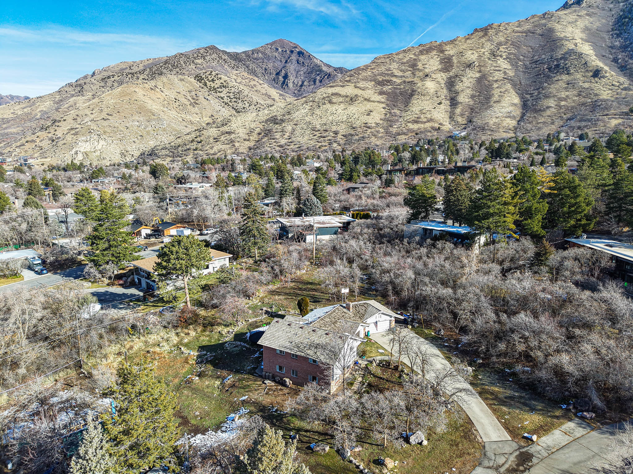 main property photo 10