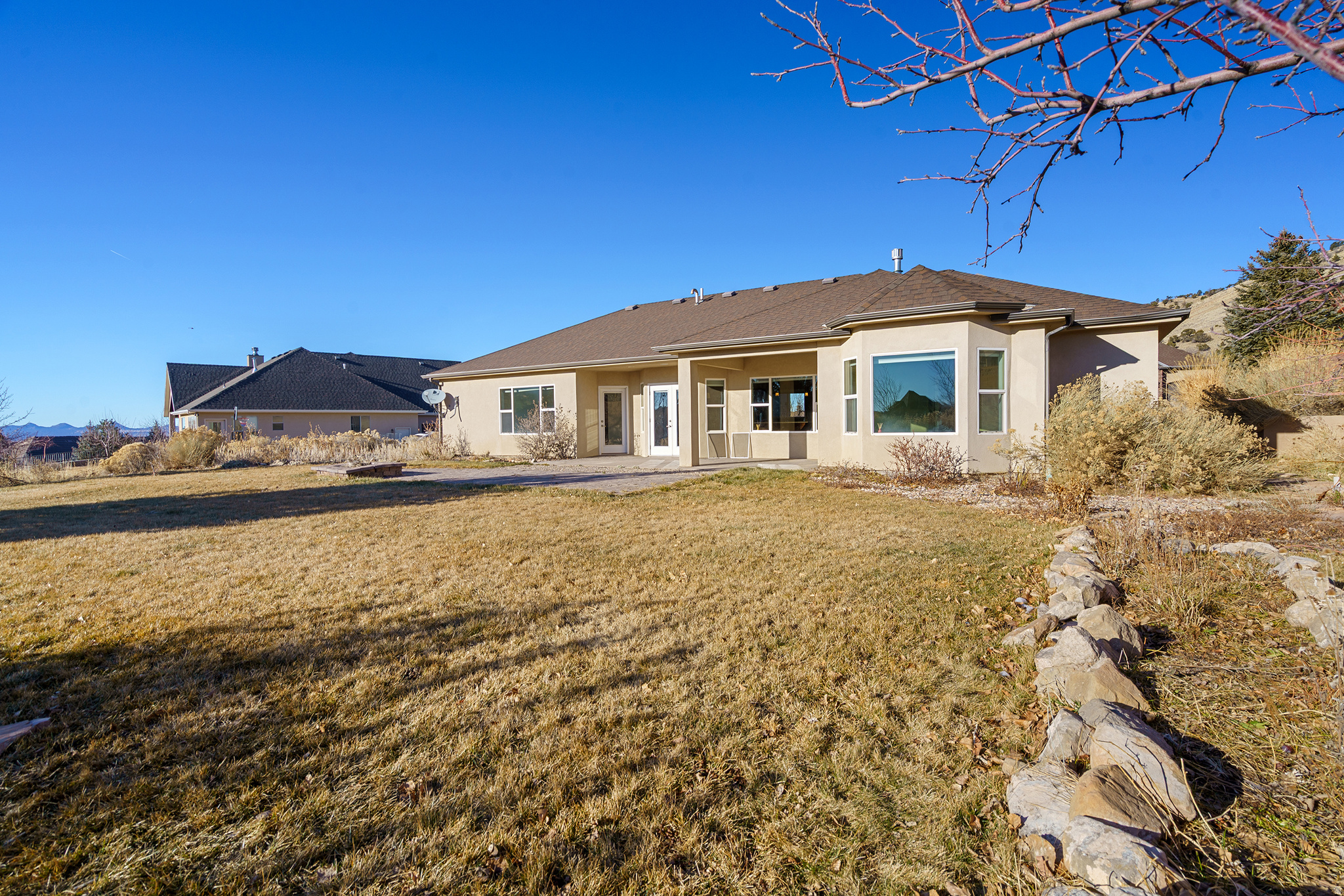 main property photo 41
