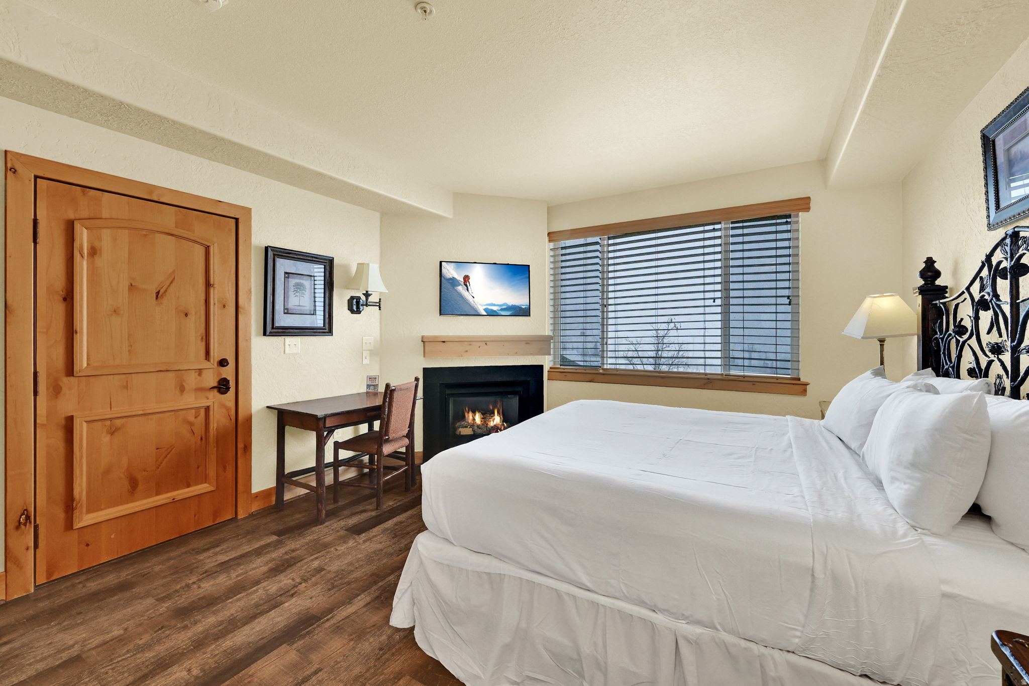 main property photo 54