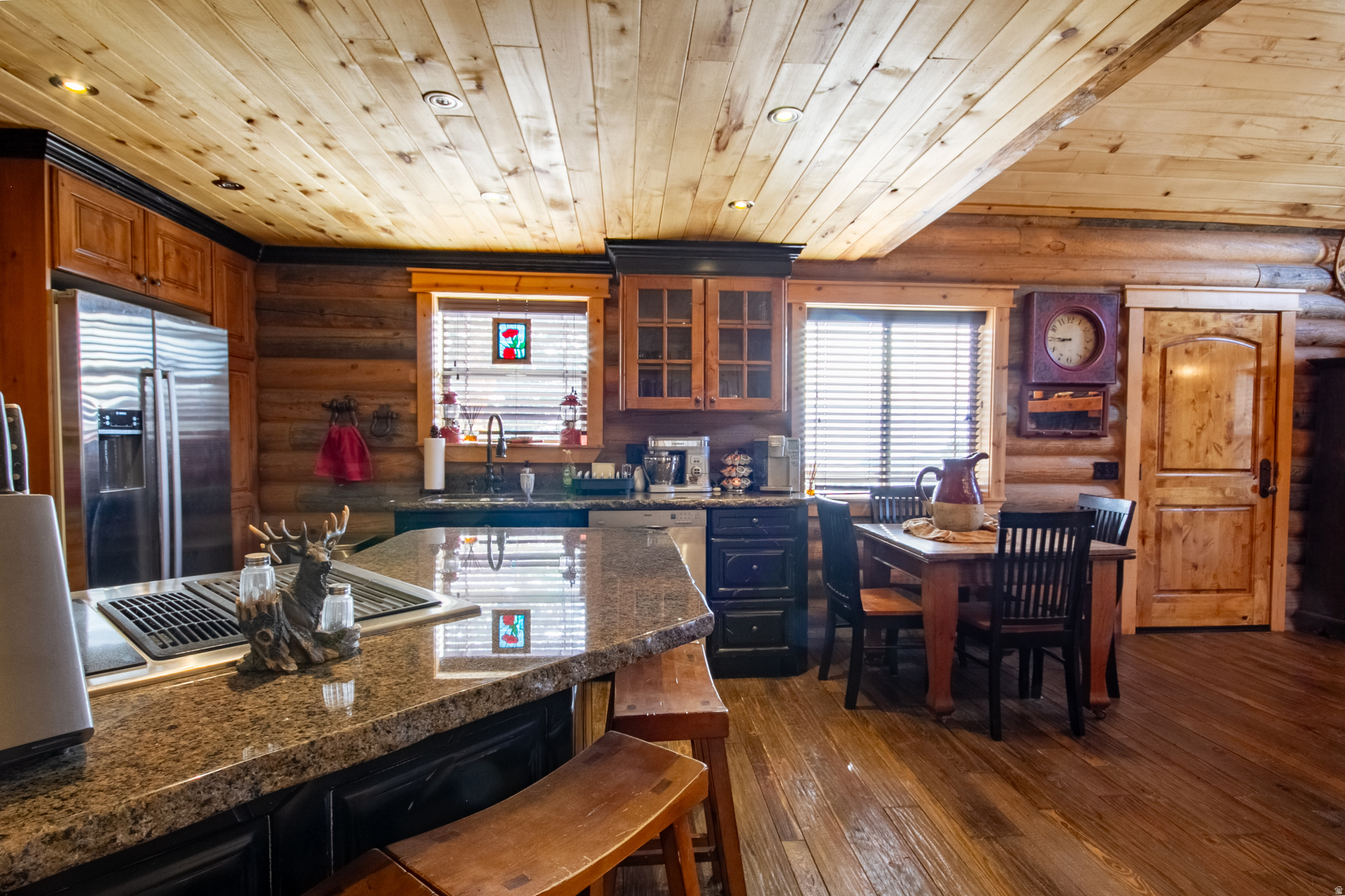 main property photo 19